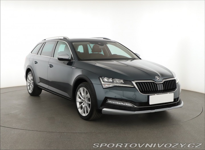 Škoda Superb Scout 2.0 TSI 2020
