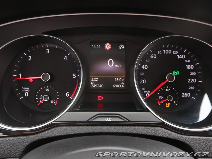 Volkswagen Ostatní modely Passat Highline 2.0 BiTDI 2015