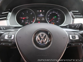 Volkswagen Ostatní modely Passat Highline 2.0 BiTDI 2015