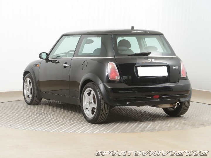 Mini One One 2004