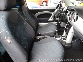 Mini One One 2004