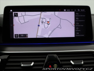 BMW 5 3,0 530d xDrive AT Tourin 2021