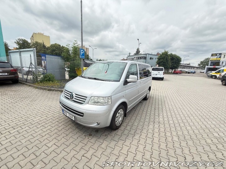 Volkswagen Ostatní modely Multivan 2,5 TDI rok 2008 2008