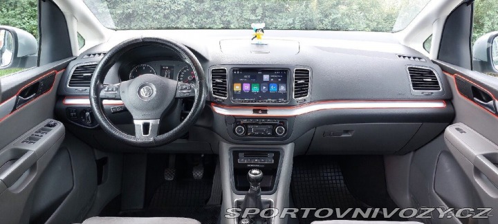 Volkswagen Ostatní modely Sharan 2,0 2011