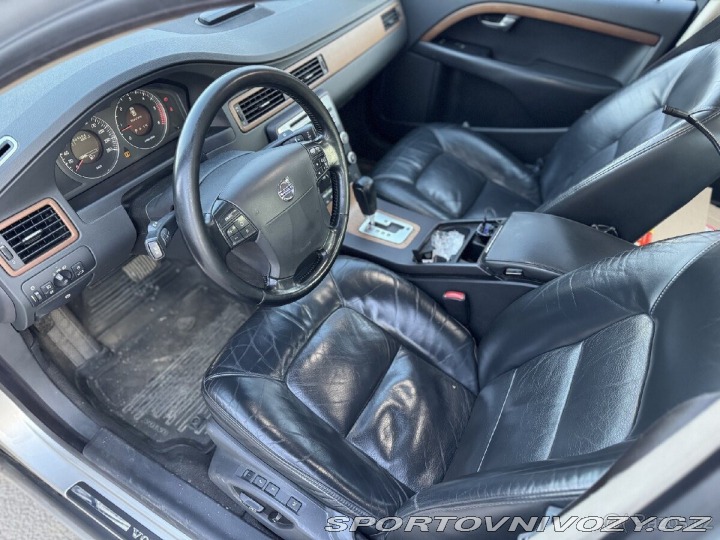 Volvo S80 D5 136 kW 1800