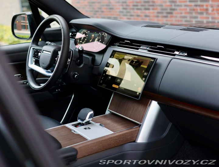 Ostatní značky Ostatní modely Land Rover Range Rover P460e 3.0 V6 eHybrid HSE 2024