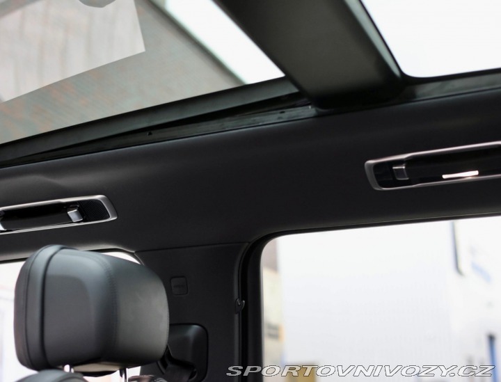Ostatní značky Ostatní modely Land Rover Range Rover P460e 3.0 V6 eHybrid HSE 2024