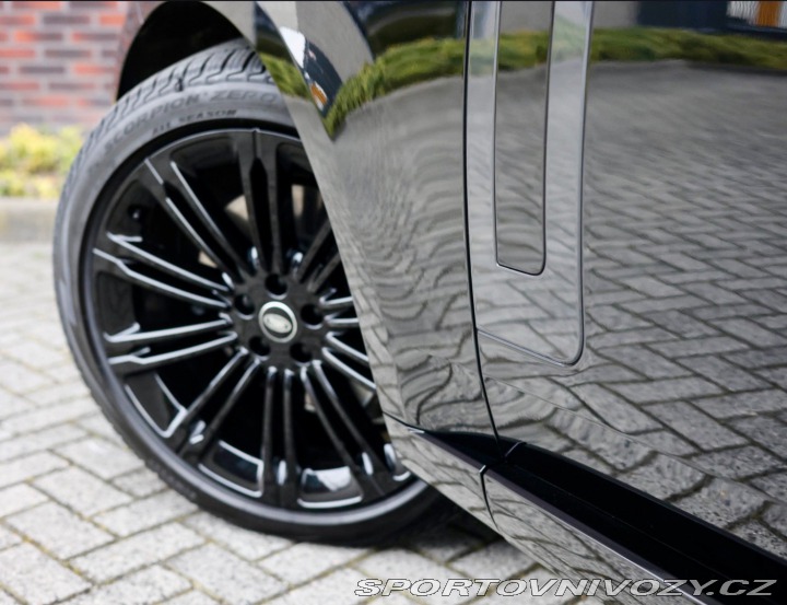 Ostatní značky Ostatní modely Land Rover Range Rover P460e 3.0 V6 eHybrid HSE 2024