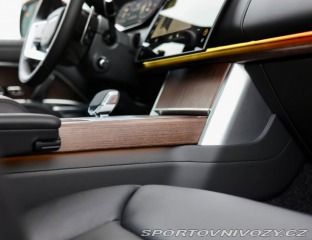 Ostatní značky Ostatní modely Land Rover Range Rover  P460e 3.0 V6 eHybrid HSE 2024