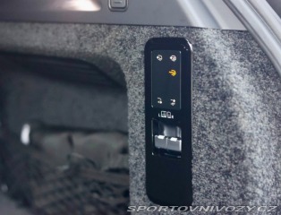 Ostatní značky Ostatní modely Land Rover Range Rover  P460e 3.0 V6 eHybrid HSE 2024