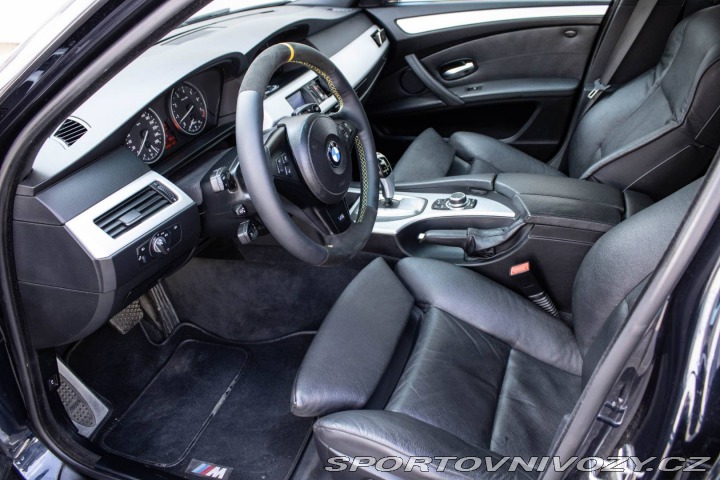 BMW 5 530 xi A/T 2007