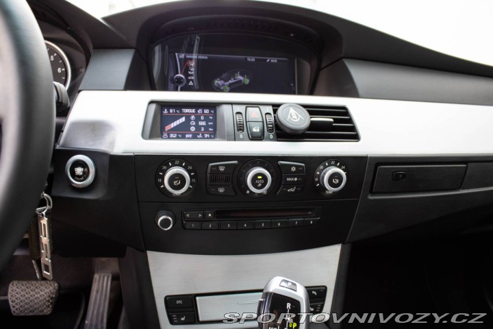 BMW 5 530 xi A/T 2007