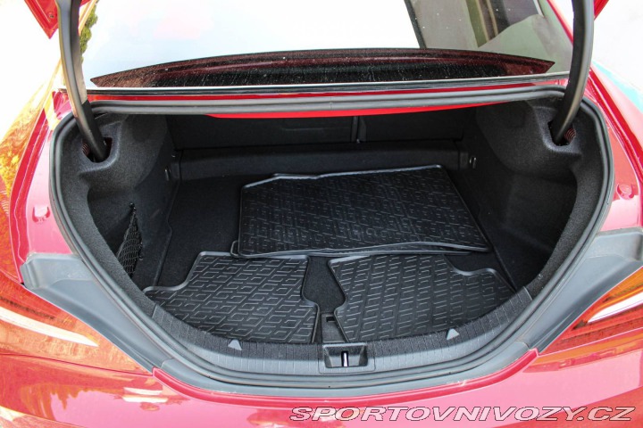 Mercedes-Benz CLA Kupé 180 AMG Line A/T 2019
