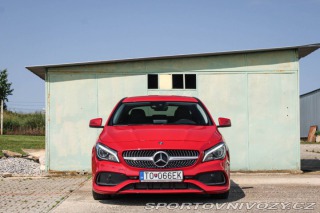 Mercedes-Benz CLA Kupé  180 AMG Line A/T 2019