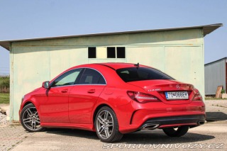 Mercedes-Benz CLA Kupé  180 AMG Line A/T 2019
