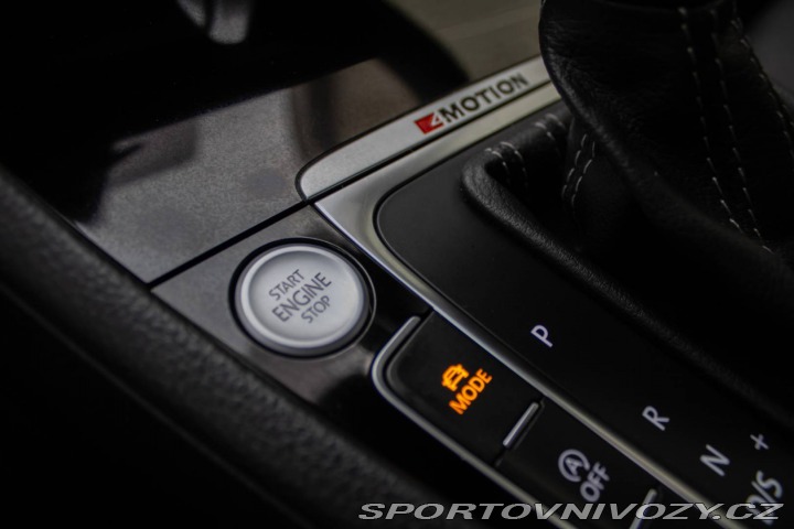 Volkswagen Golf R 2.0 TSI 4MOTION DSG 2020