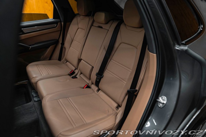 Porsche Cayenne E-Hybrid, Bose, Panorama, 2019