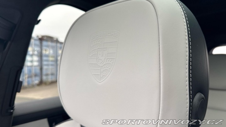 Porsche Cayenne Turbo E-Hybrid Coupé 2024