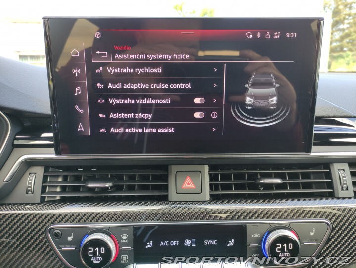 Audi RS4 2023