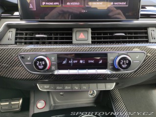 Audi RS4  2023