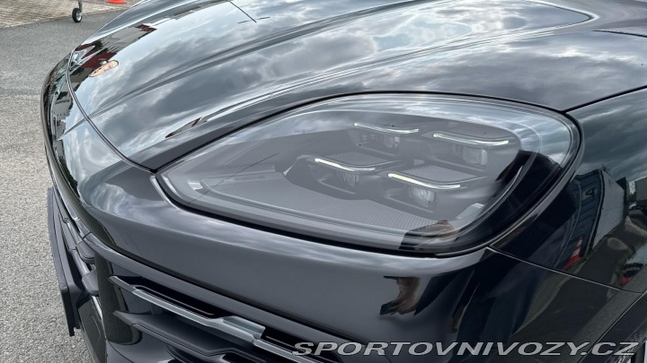 Porsche Cayenne  2025