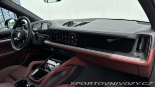 Porsche Cayenne  2025