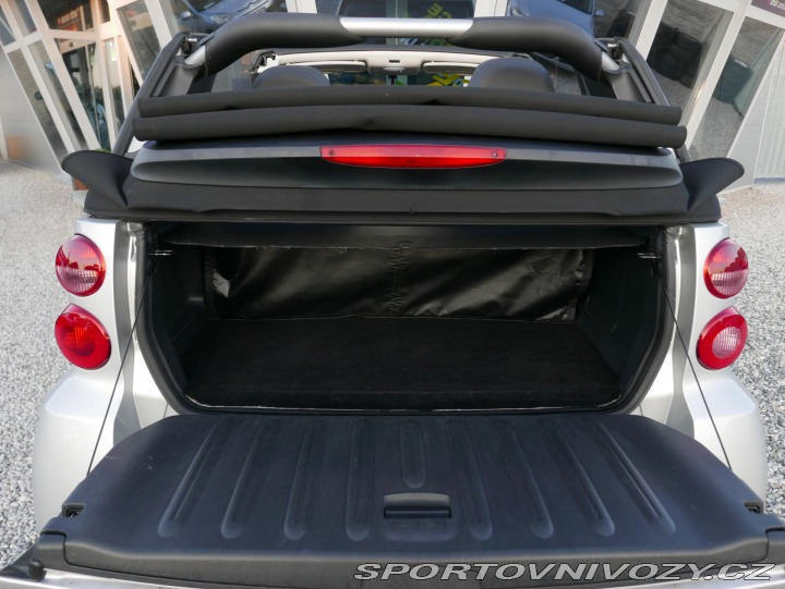 Smart Fortwo 1,0 52kW Cabrio REZERVACE 2007