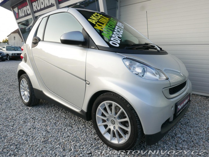 Smart Fortwo 1,0 52kW Cabrio REZERVACE 2007