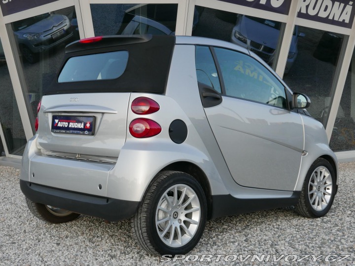 Smart Fortwo 1,0 52kW Cabrio REZERVACE 2007