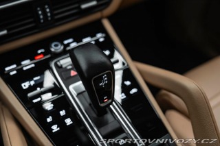 Porsche Cayenne S Coupé, Panorama 2020
