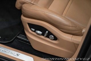 Porsche Cayenne S Coupé, Panorama 2020