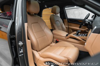 Porsche Cayenne S Coupé, Panorama 2020