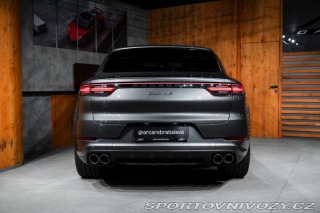 Porsche Cayenne S Coupé, Panorama 2020