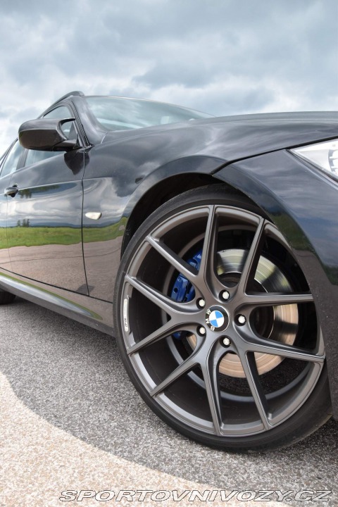 BMW 3 2009