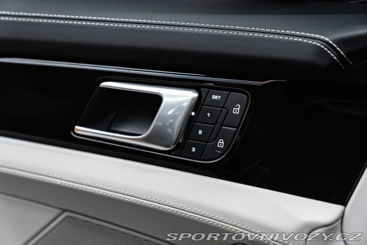 Porsche Panamera 4S, WRAP, CHRONO, BOSE, V 2023