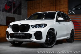 BMW X5 xDrive 40 i M Sport, Masá 2022
