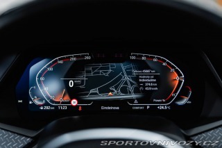 BMW X5 xDrive 40 i M Sport, Masá 2022