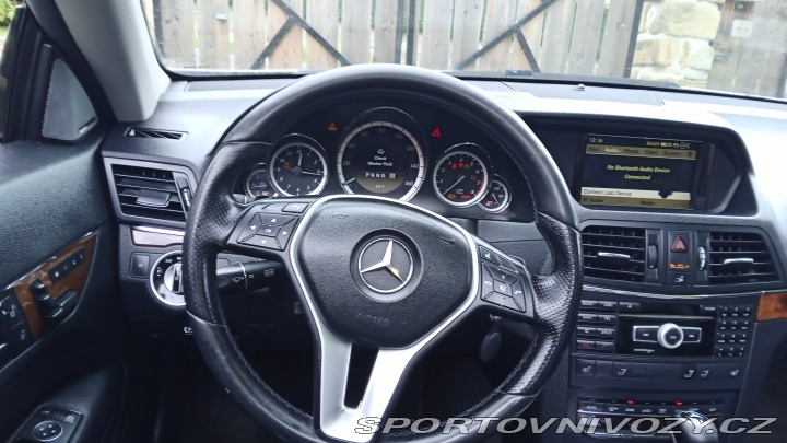 Mercedes-Benz E 2012