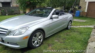 Mercedes-Benz E  2012