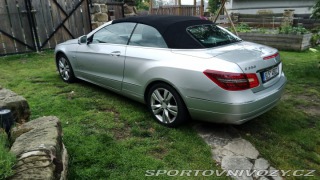 Mercedes-Benz E  2012