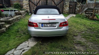 Mercedes-Benz E  2012
