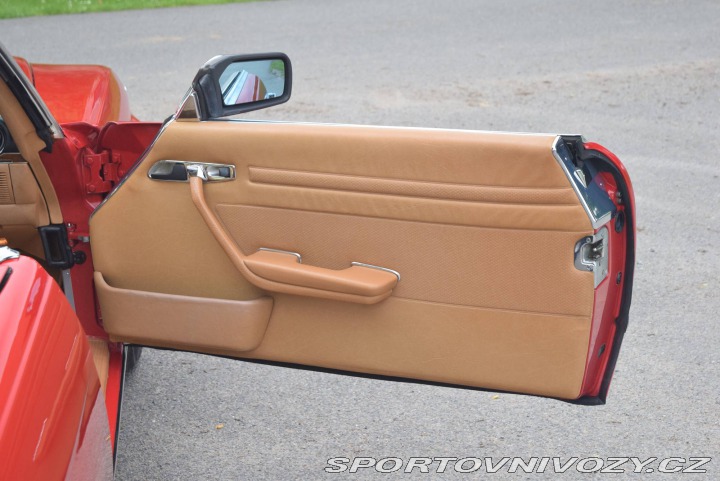 Mercedes-Benz SL 500SL 107 1985