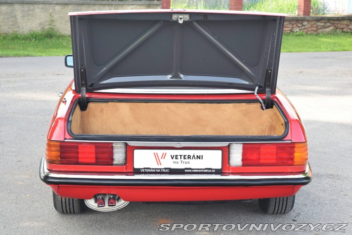 Mercedes-Benz SL 500SL 107 1985