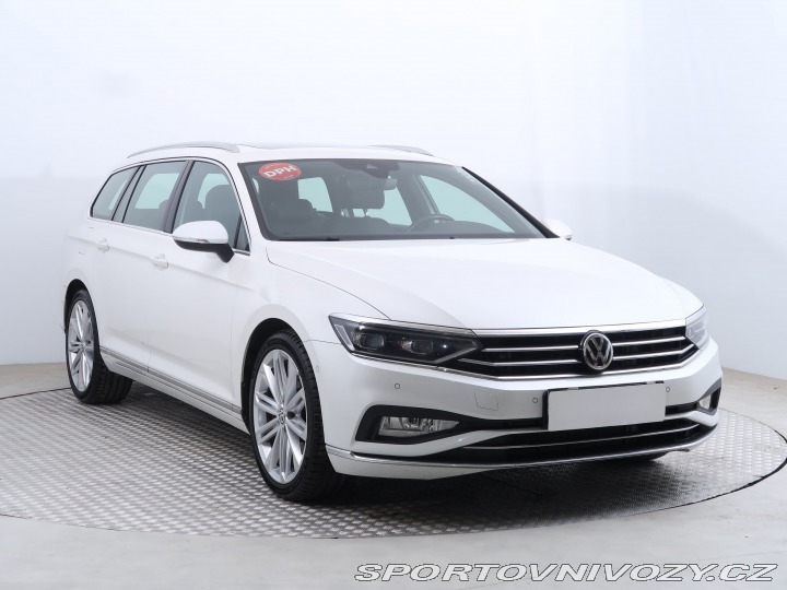 Volkswagen Ostatní modely Passat Highline 2.0 TSI 2019