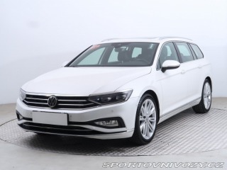 Volkswagen Ostatní modely Passat Highline 2.0 TSI 2019