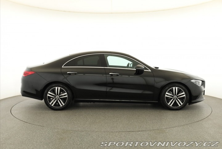 Mercedes-Benz CLA 220d 4MATIC 2021