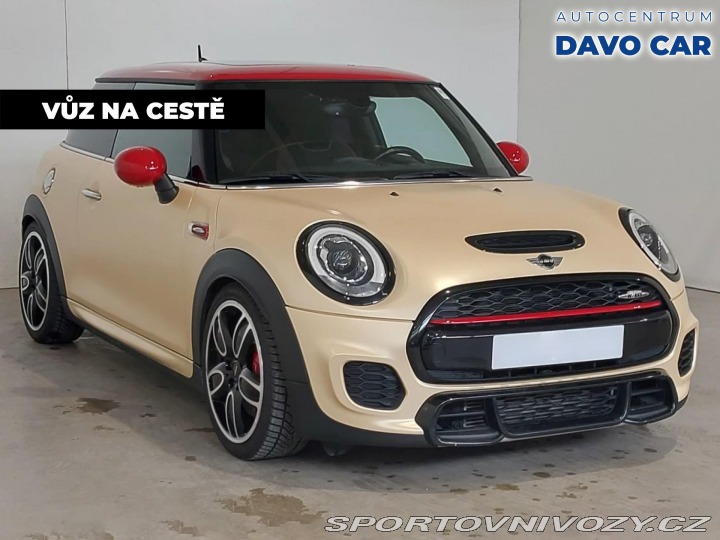 Mini Cooper 2,0 JCW 170kW H&K Chi 2016