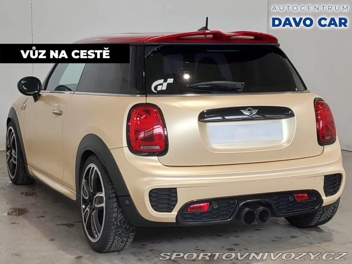 Mini Cooper 2,0 JCW 170kW H&K Chi 2016