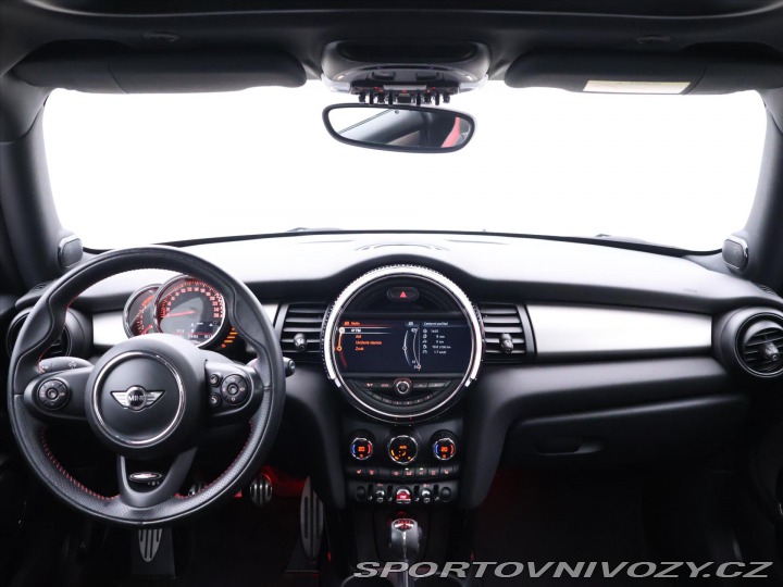 Mini Cooper 2,0 JCW 170kW H&K Chi 2016