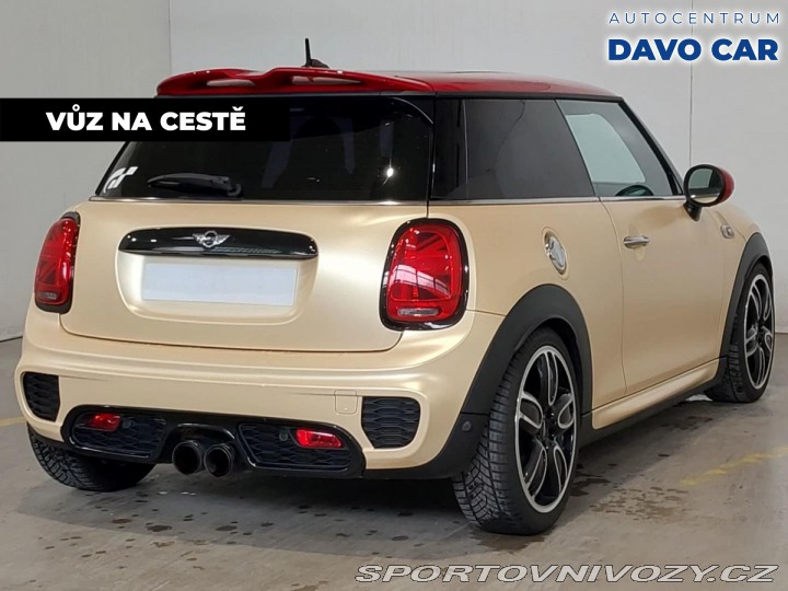 Mini Cooper 2,0 JCW 170kW H&K Chi 2016